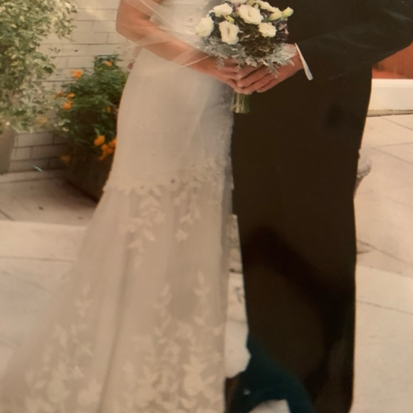 Wedding Dress or Ballgown - Picture 8 of 13